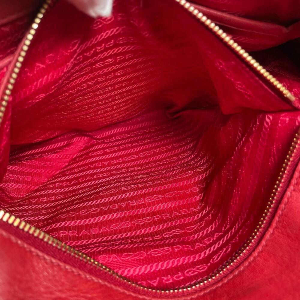 PRADA Red Leather Shoulder Bag - Picture 15 of 16